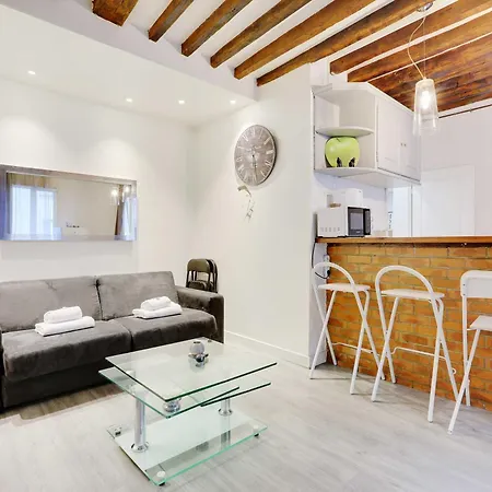 Charming Apartment-1br - 4p- Canal Saint-martin Parigi