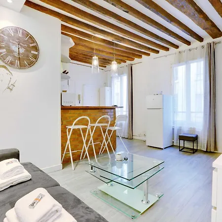 Charming Apartment-1br - 4p- Canal Saint-martin Appartamento